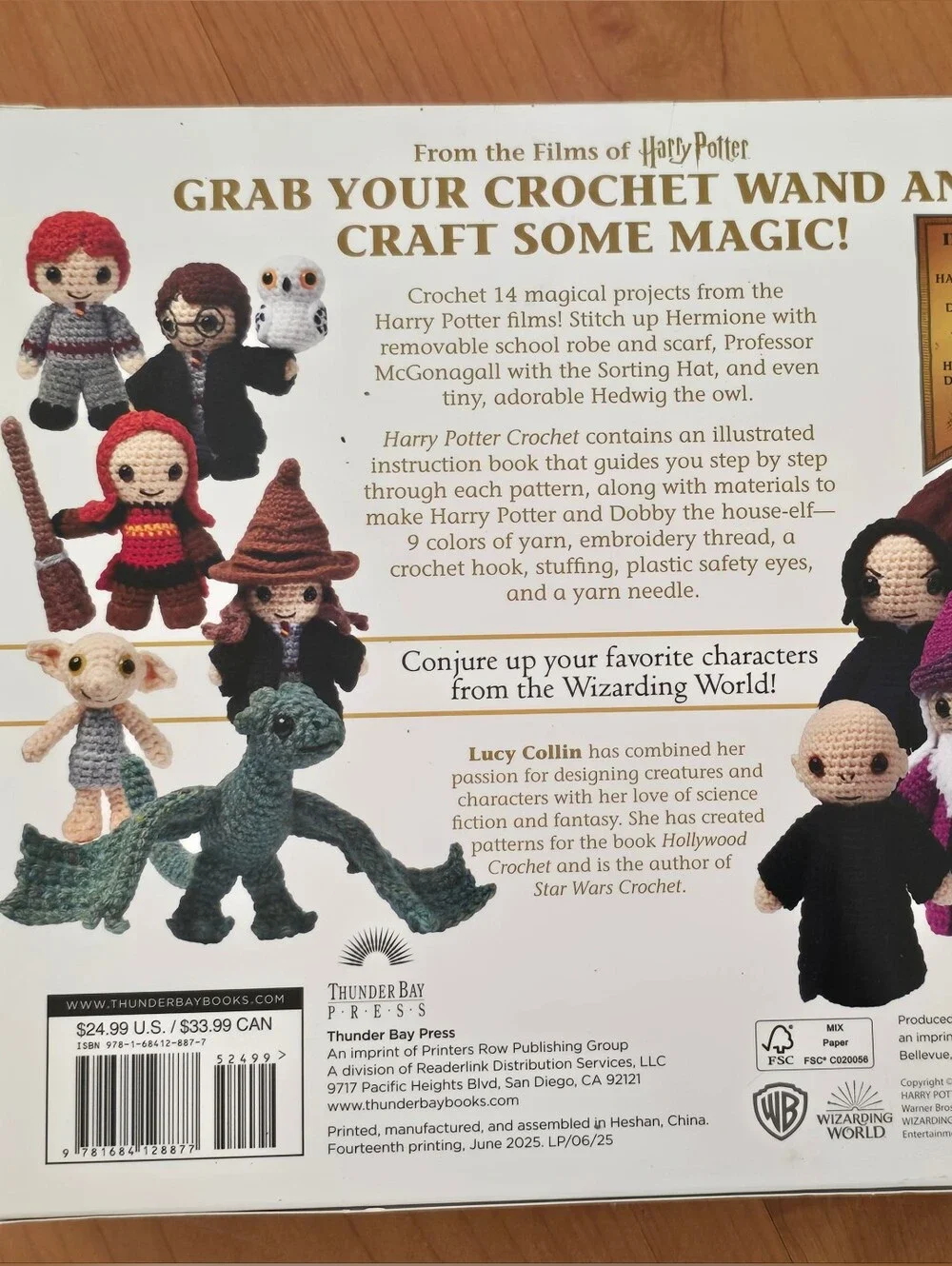Warner Bros. Crochet Kit - Cream and Gray Yarn Set